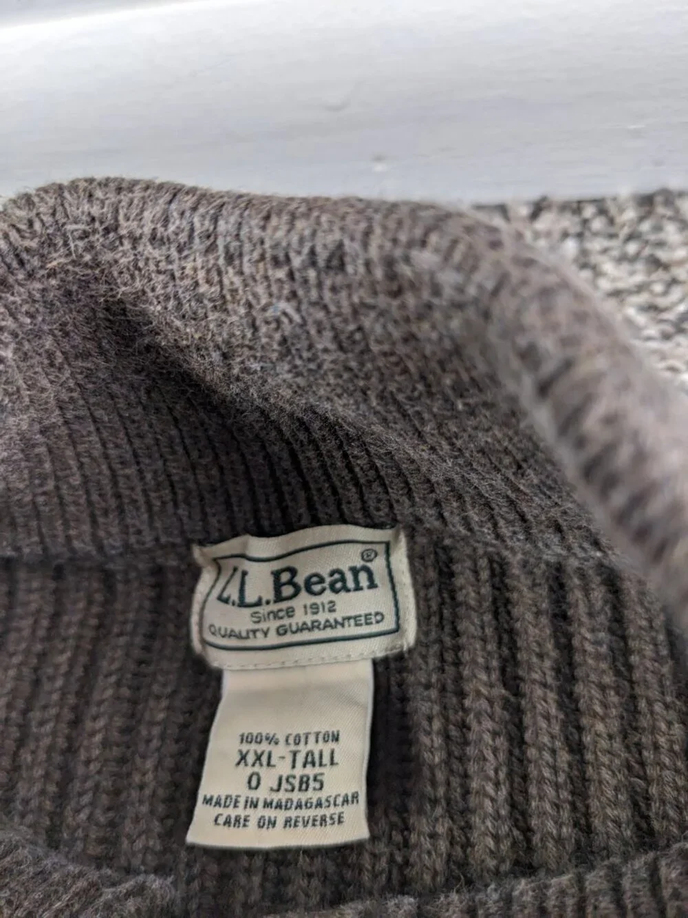 L.L. Bean ll sweater due